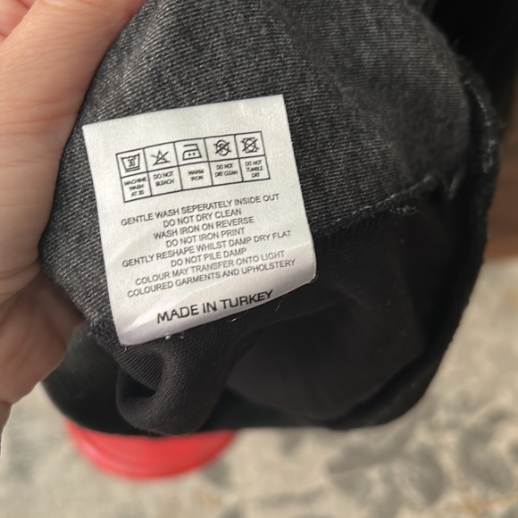 Jameson Carter Color Block Logo Crewneck - Picture 6 of 11